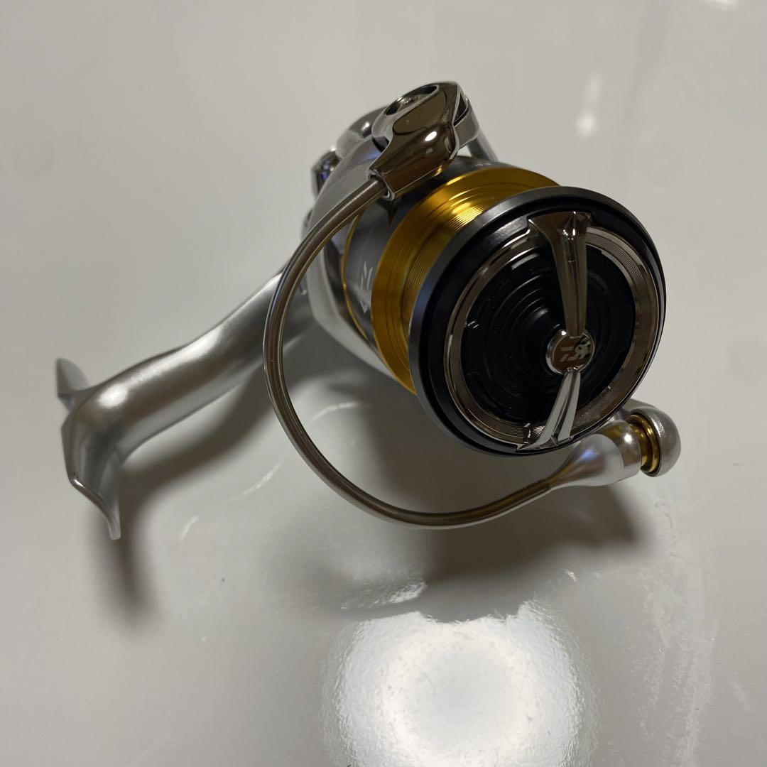 Daiwa FREAMS LT 2500-XH リール 予備スプール付き ダイワ
