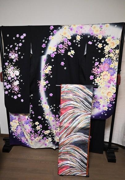 振袖　袋帯付　黒系　ガード加工　正絹　美品