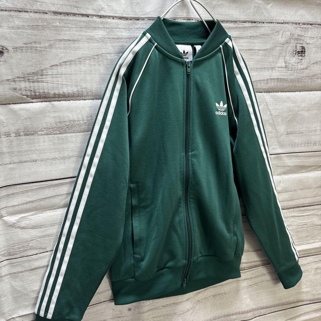 adidas スーパースタートラックジャケット SST 緑 アユニ・D着用