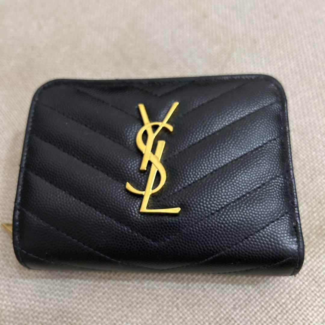 YSL イヴ・サンローラン カサンドラ ブラック 二つ折り財布 ゴールド
