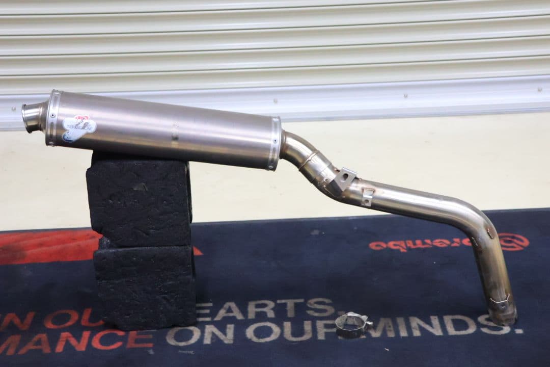 CBR600RR PC37 03-04 テルミニョーニ　スリップオンマフラー