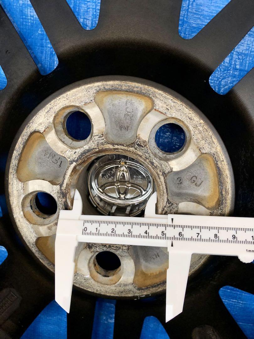 TOYOTAスタッドレスタイヤ ホイールセット195/60R16[年2022]