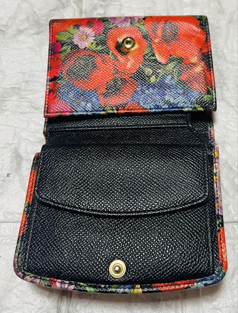 美品 DOLCE&GABBANA 花柄 三つ折り財布 レザー 箱・カード付