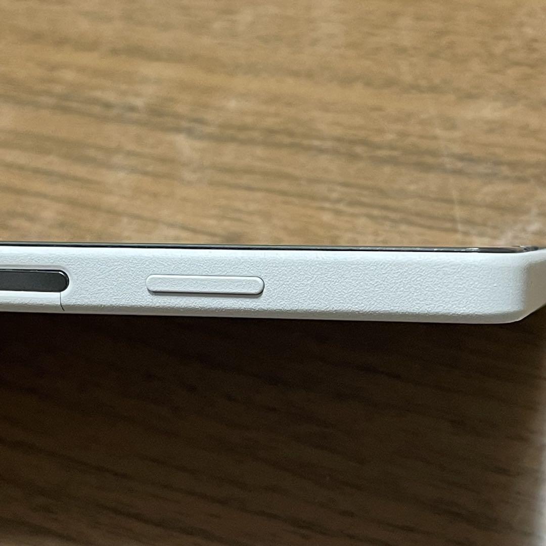 【良品】SONY Xperia SOG08