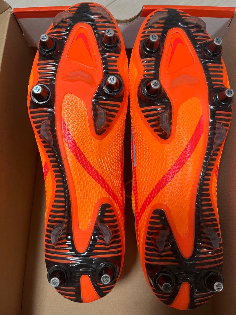 NIKE PHANTOM GT2 ELITE SG PRO 27.5 NIKE PHANTOM GT2 ELITE SG PRO 27.5