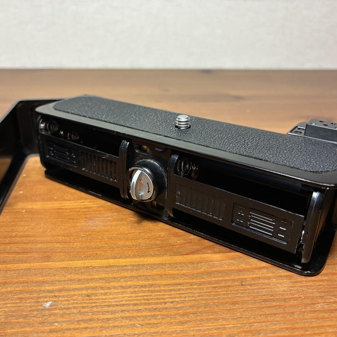 【ジャンク】Nikon F2用モータードライブ　MD-2+MB-1
