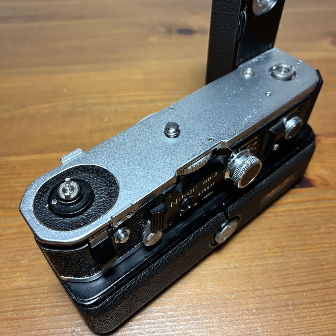 【ジャンク】Nikon F2用モータードライブ　MD-2+MB-1
