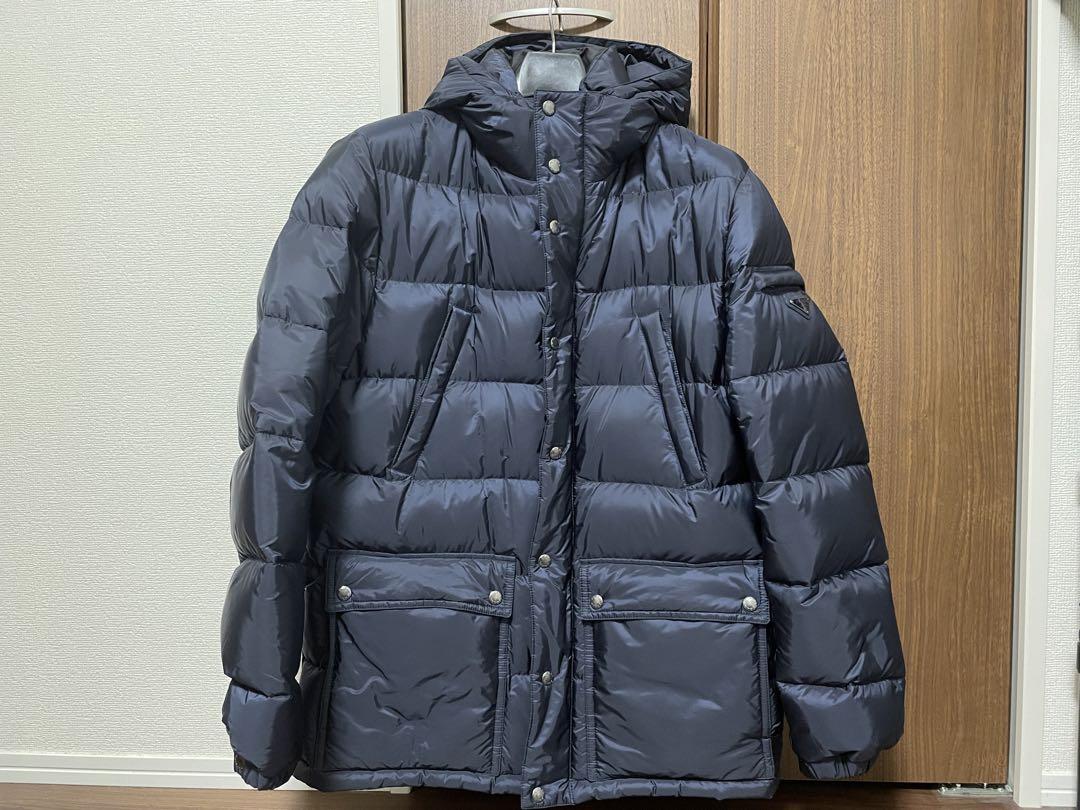 PRADA メンズダウン サイズ48(L)