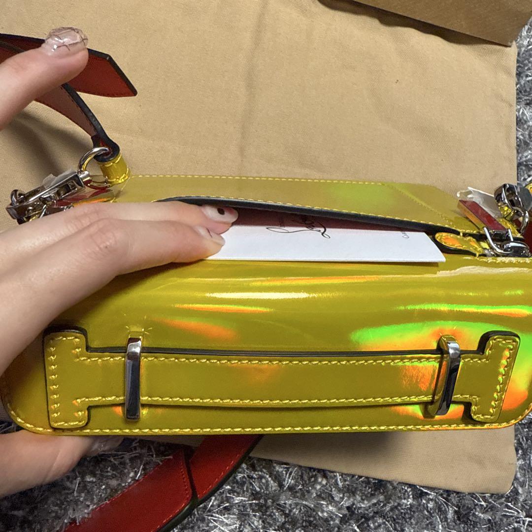 新品未使用 Christian Louboutin バッグ