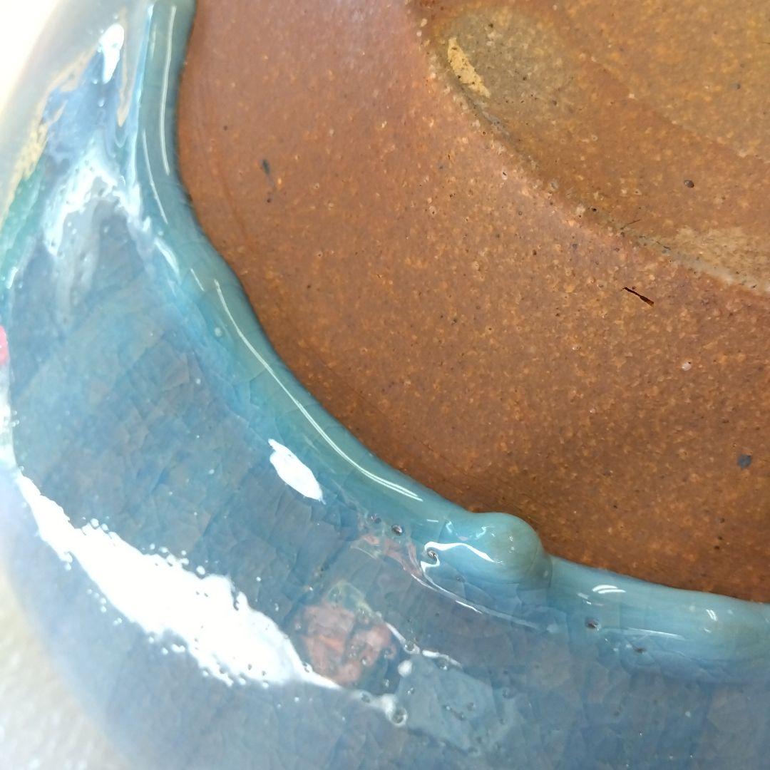 青色の球形陶器