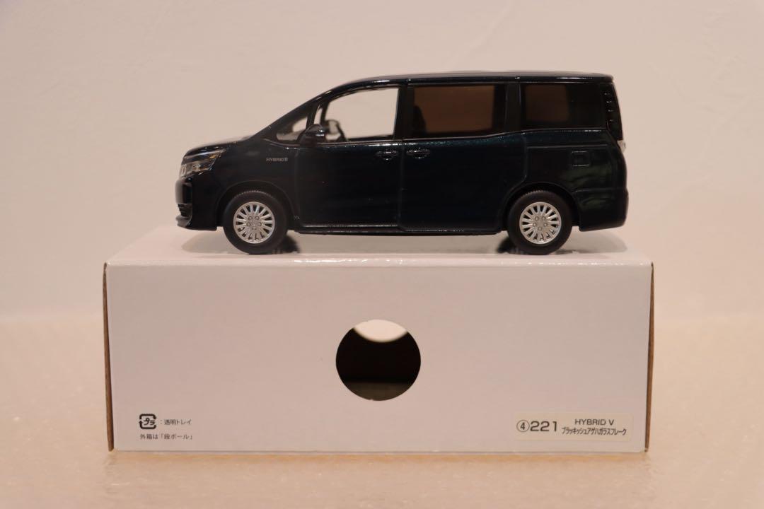 80ヴォクシー VOXY カラーサンプル ミニカー ブラキッシュアゲハ ヴォクシー voxy カラーサンプルミニカー 非売品 ブラキッシュ