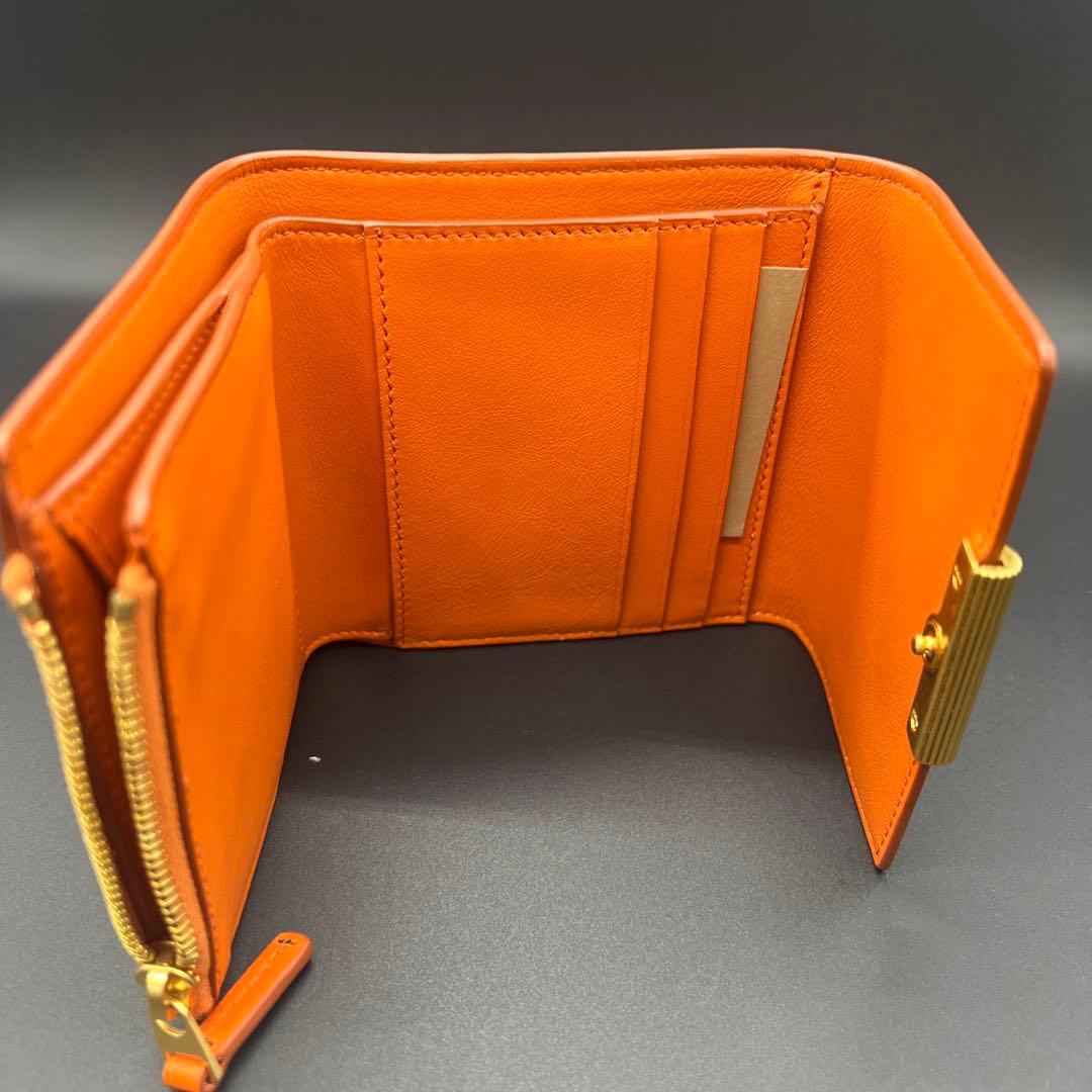 ボッテガ　三つ折り財布