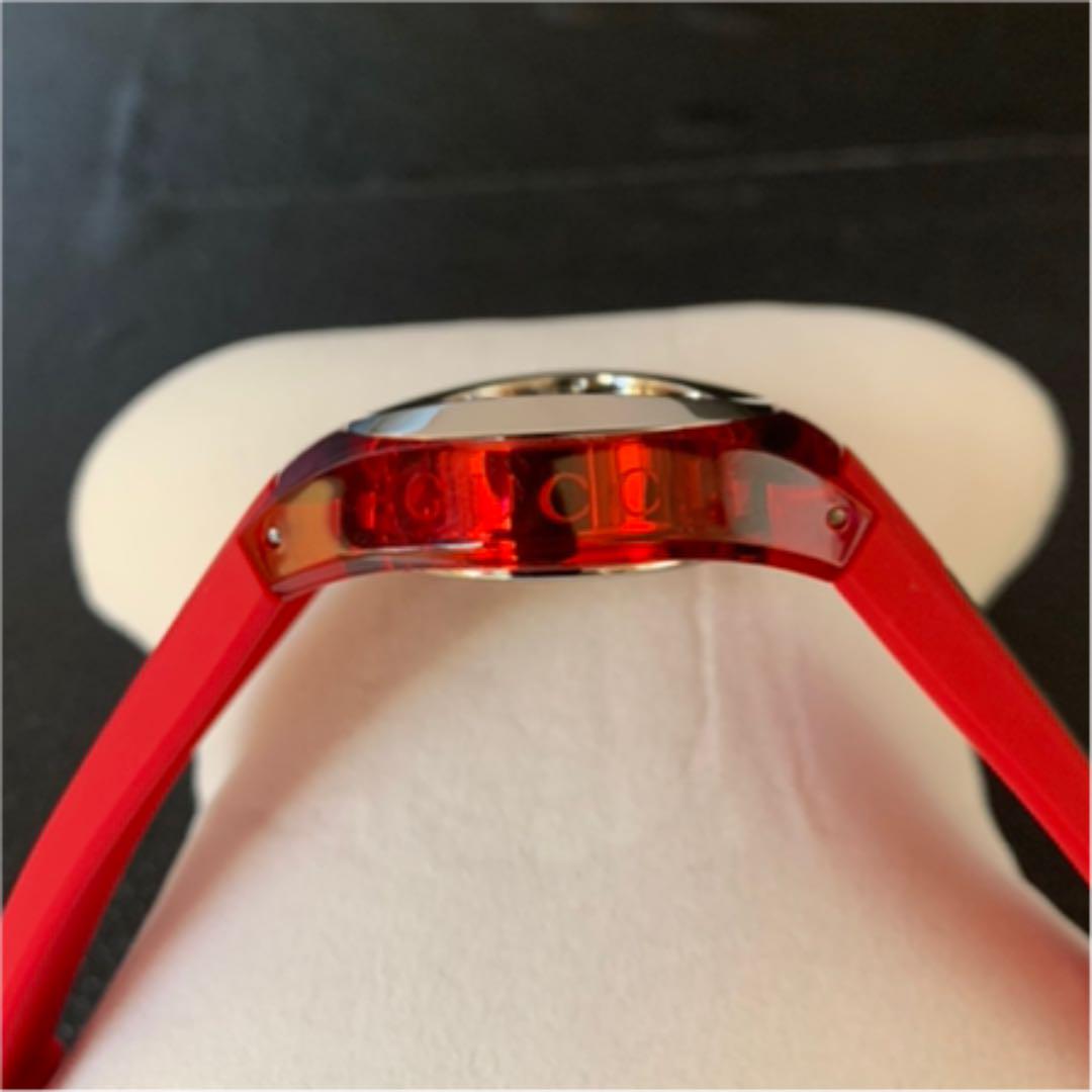 限定セールHOT GUCCI グッチ SYNC シンク レッド YA137303 36mm BqaPS-m43295091705 超歓迎在庫