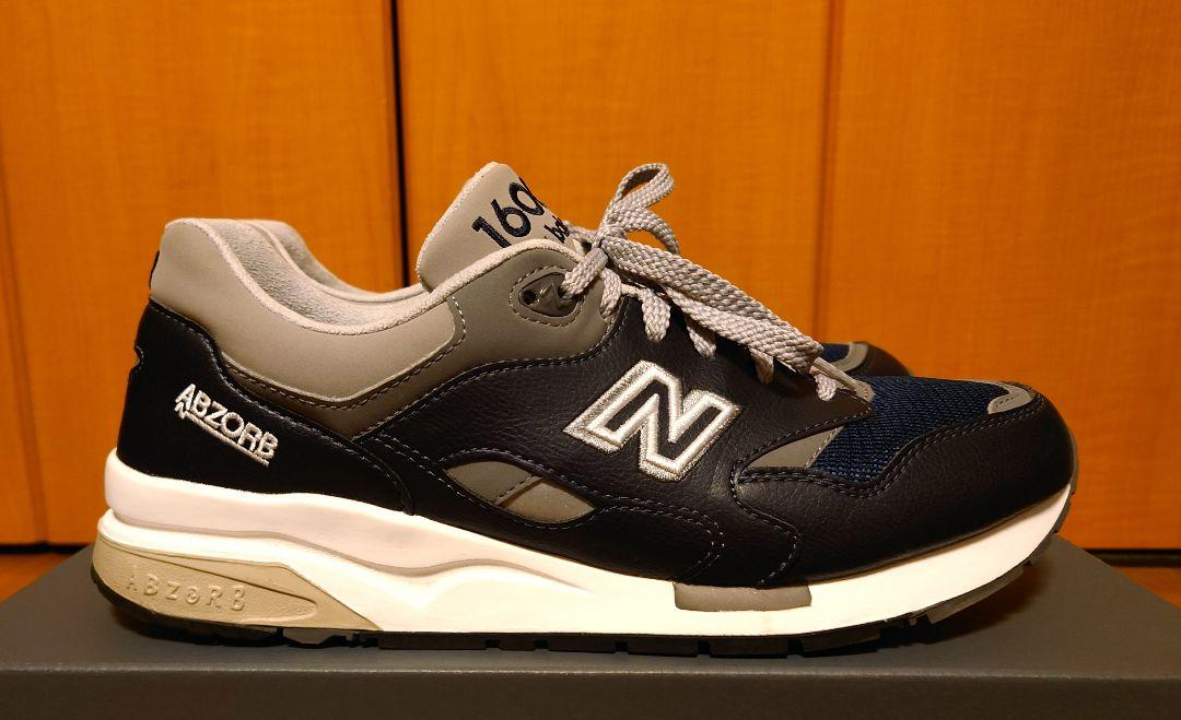 美品 New Balance CM1600LV NAVY ニューバランス1600