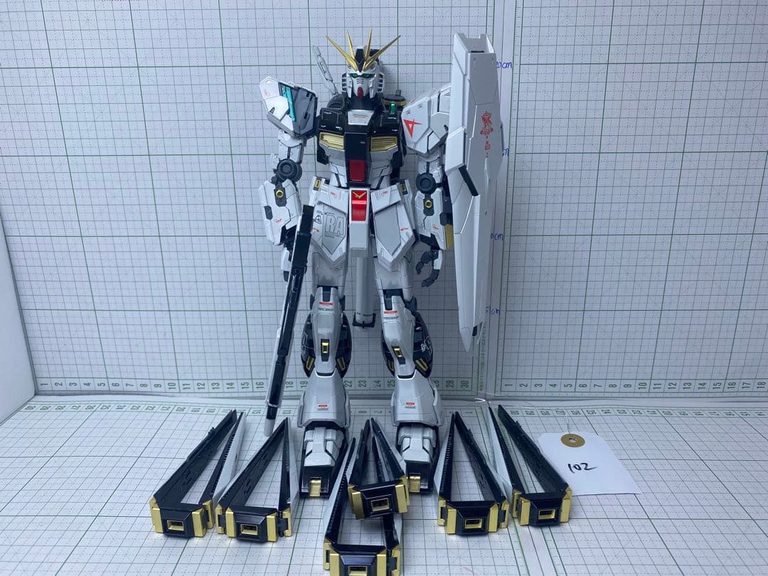 RX-93 νガンダム　MG 1/100 完成品　ジャンク　訳あり