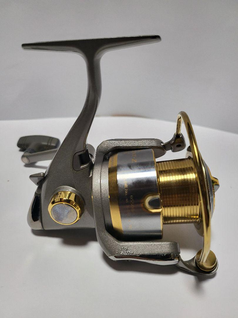 スピニングリール ダイワ トーナメントz 3000c