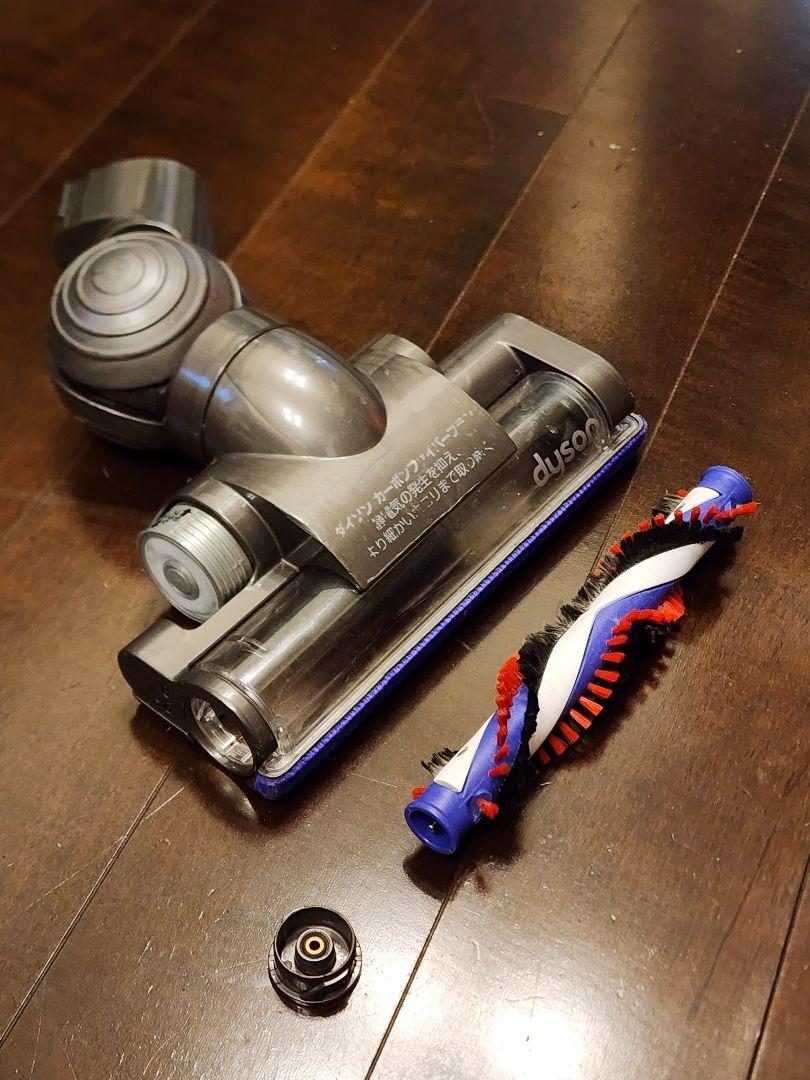 ダイソン 掃除機 DC26 アタッチメント4種とマニュアル付き ダイソン 掃除機 DC26 アタッチメント4種とマニュアル付き