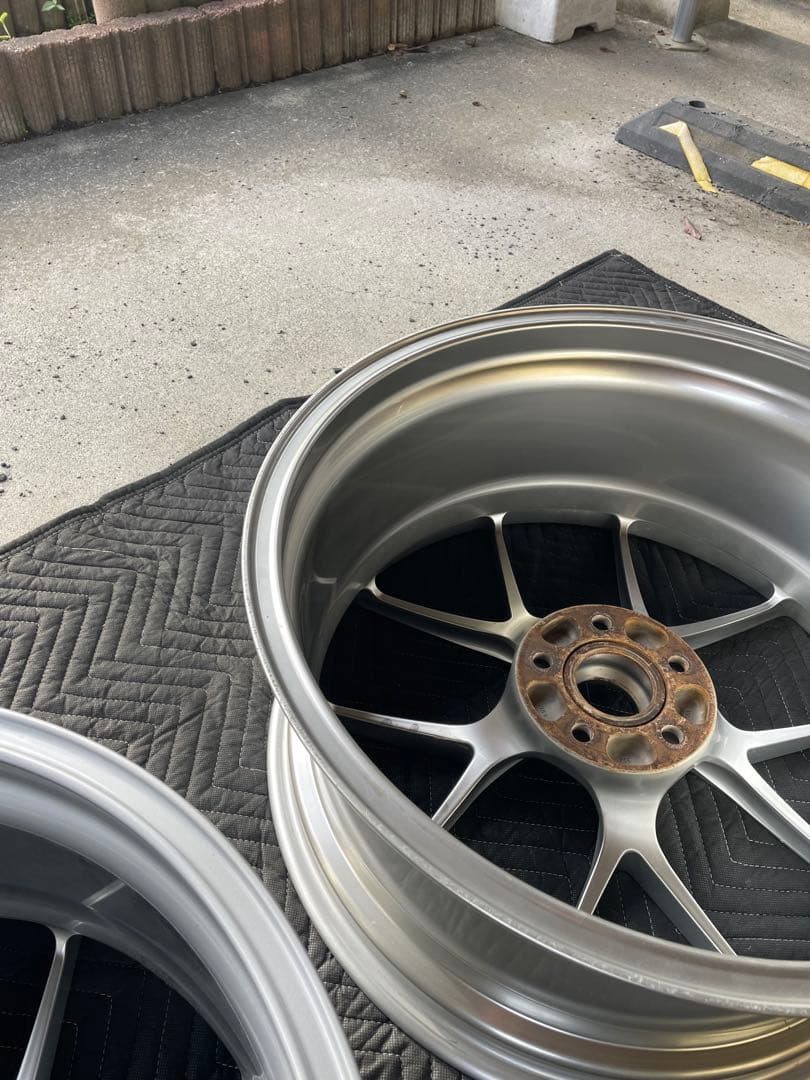 2本 BBS RI-D RI042 20x9.0J 5/114.3 +42 2本 BBS RI-D RI042 20x9.0J 5/114.3 +42