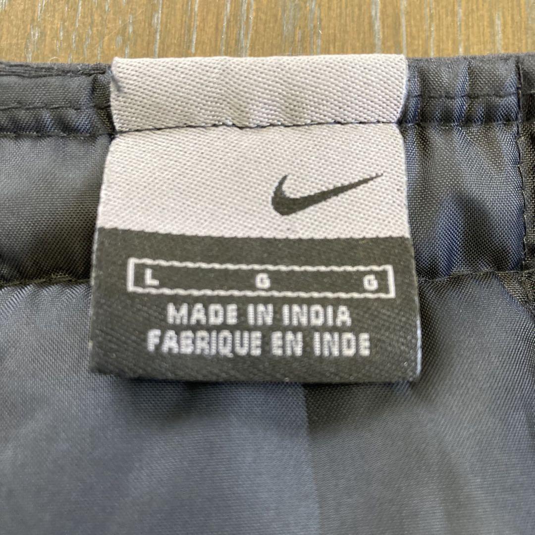 美品　Nike ベスト Lサイズ ブラック キルティング