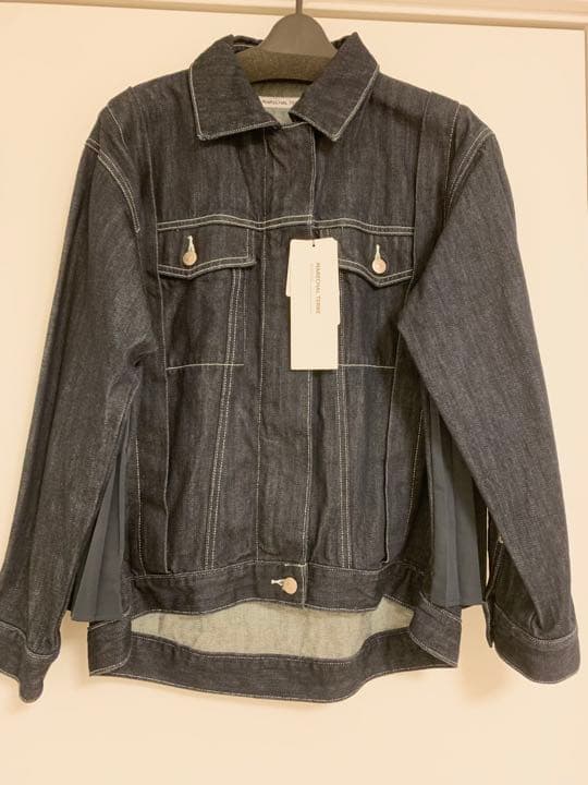 お値下げ　MARECHAL TERRE（マルシャルテル)プリーツブルゾン お値下げ MARECHAL TERRE（マルシャルテル)プリーツブルゾン - メルカリ