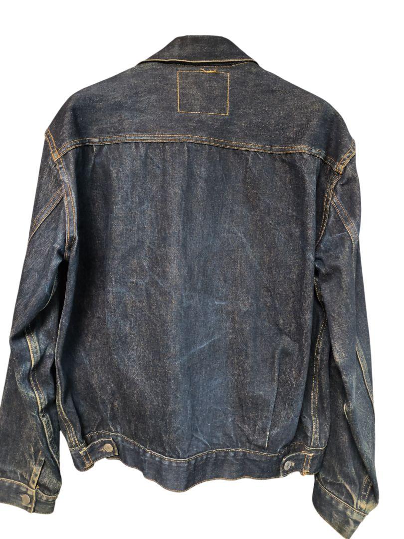 LEVI’S