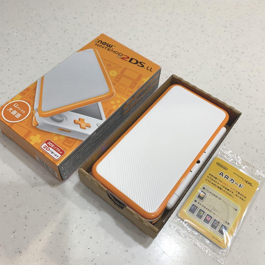 Newニンテンドー2DS LL ホワイト×オレンジ