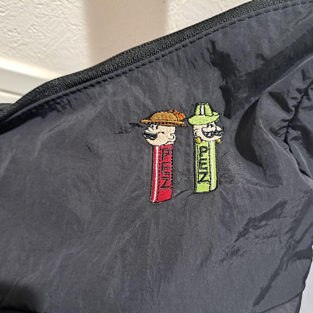 イアパピヨネ　ペッツ　ショルダーバック　美品　フェス イアパピヨネ⭐︎ペッツ ショルダーバッグ