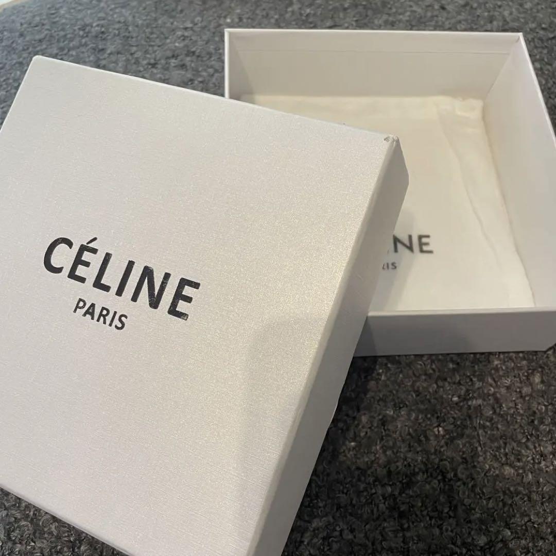 【CELINE】ロゴカチューシャ