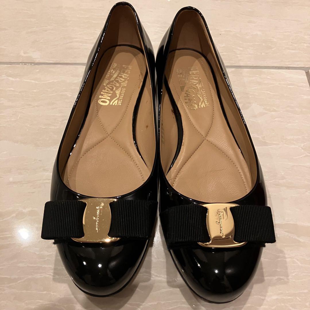 【美品】Ferragamo ヴァリナ　バレリーナ/フラットシューズ