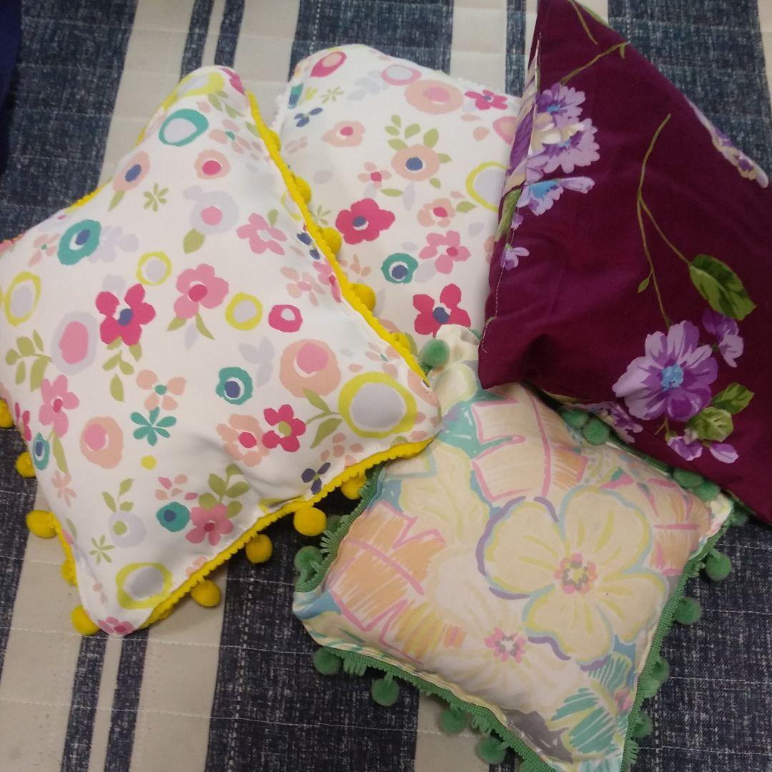 メルカリ 手縫いクッション4コ 1 0 中古や未使用のフリマ