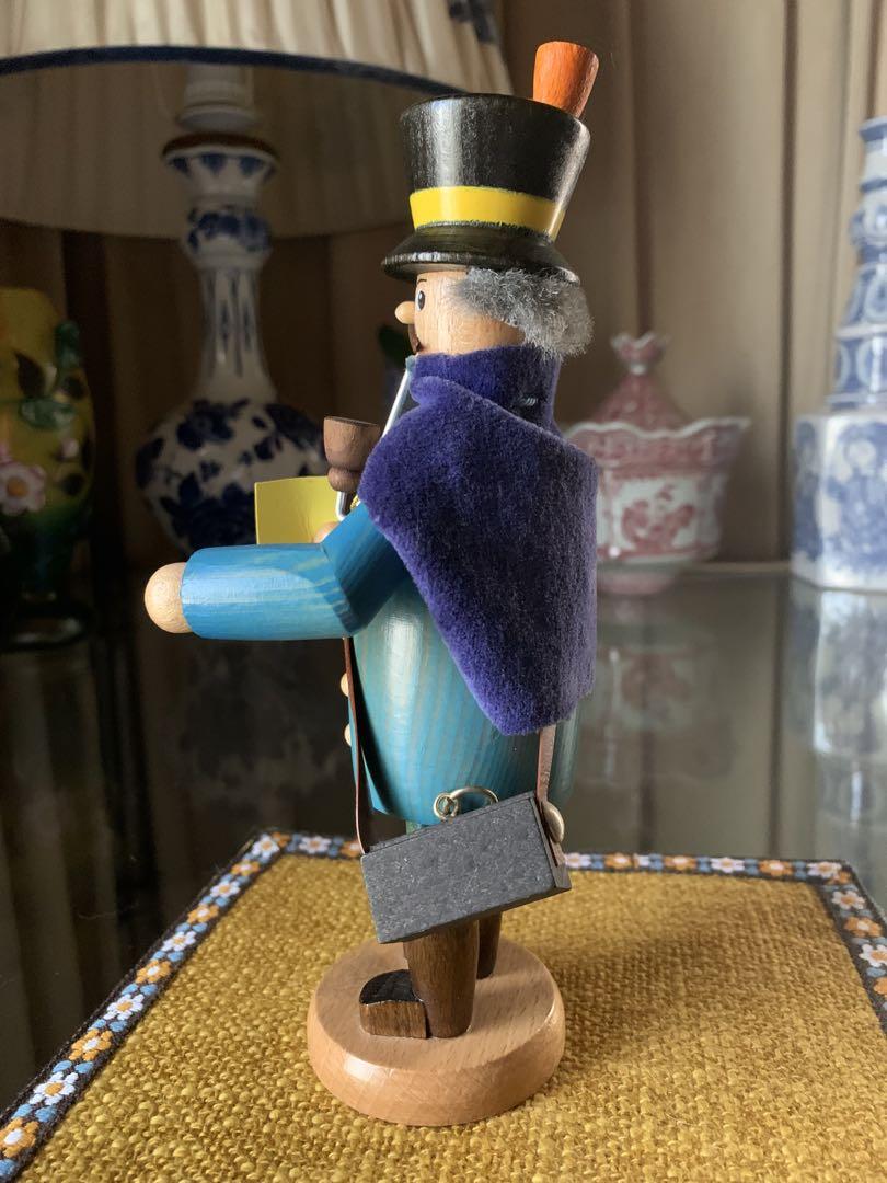 ドイツ製パイプ人形　ビンテージ未使用品の郵便屋さん細かい所まで作られた綺麗な色！