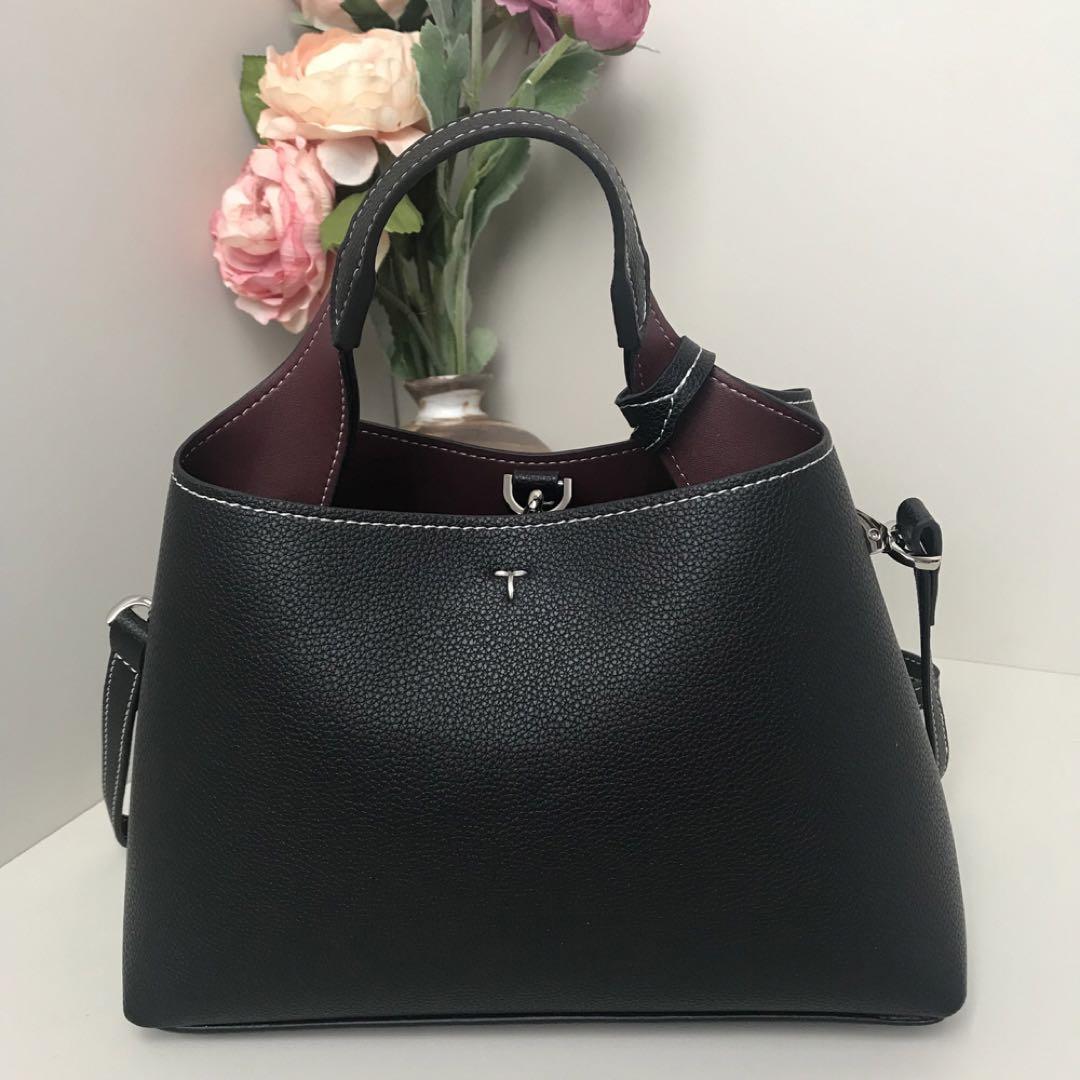 新品未使用☆TOD’S ショルダーバッグ