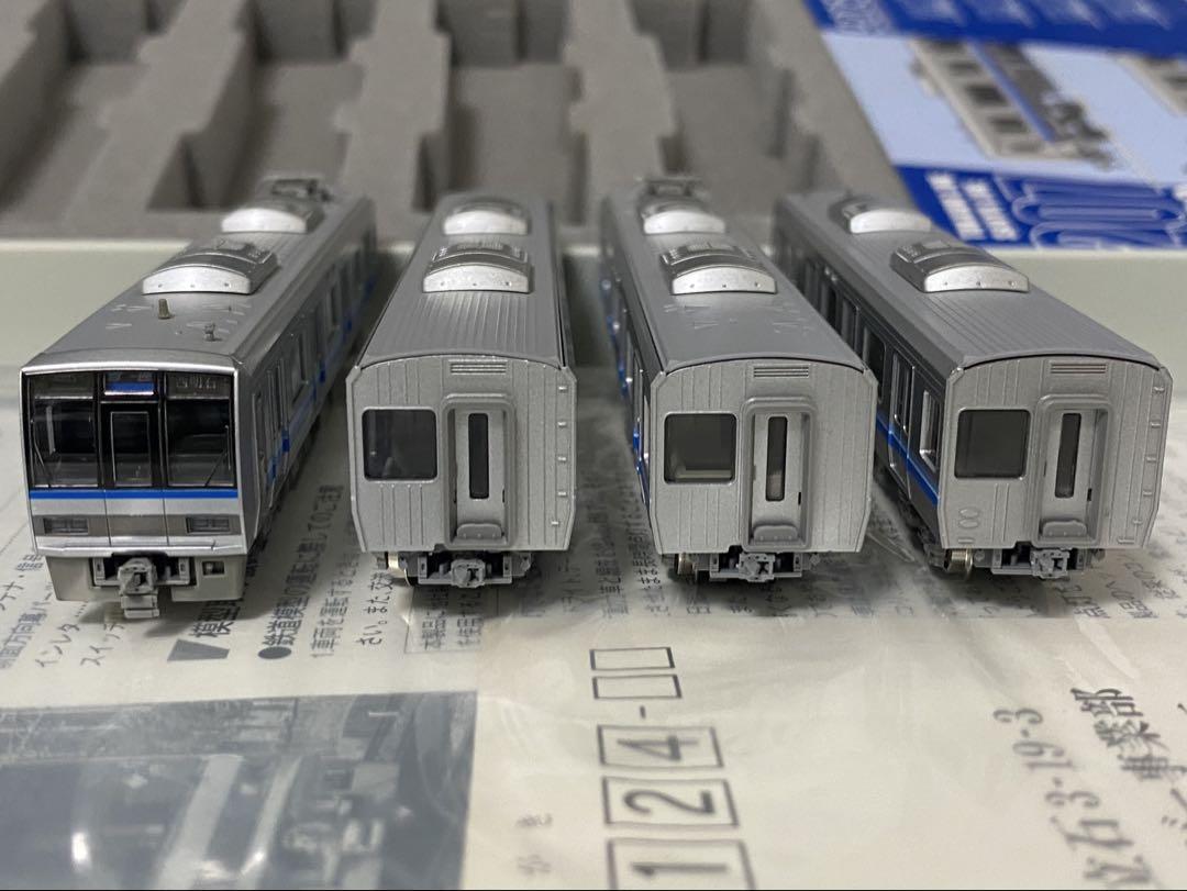 TOMIX 92058 JR207系 通勤電車 旧塗装4両セット tomix(トミックス)92058 JR207系1000番代通勤電車4両セット 貴重