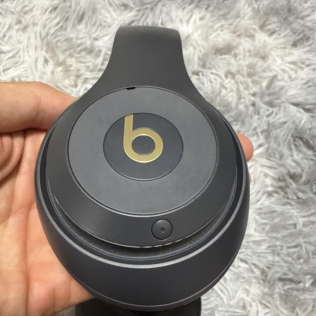 Beats studio3 ワイヤレスヘッドホン ブラック/ゴールド Amazon.co.jp: Beats Studio3 Wireless ワイヤレスノイズ