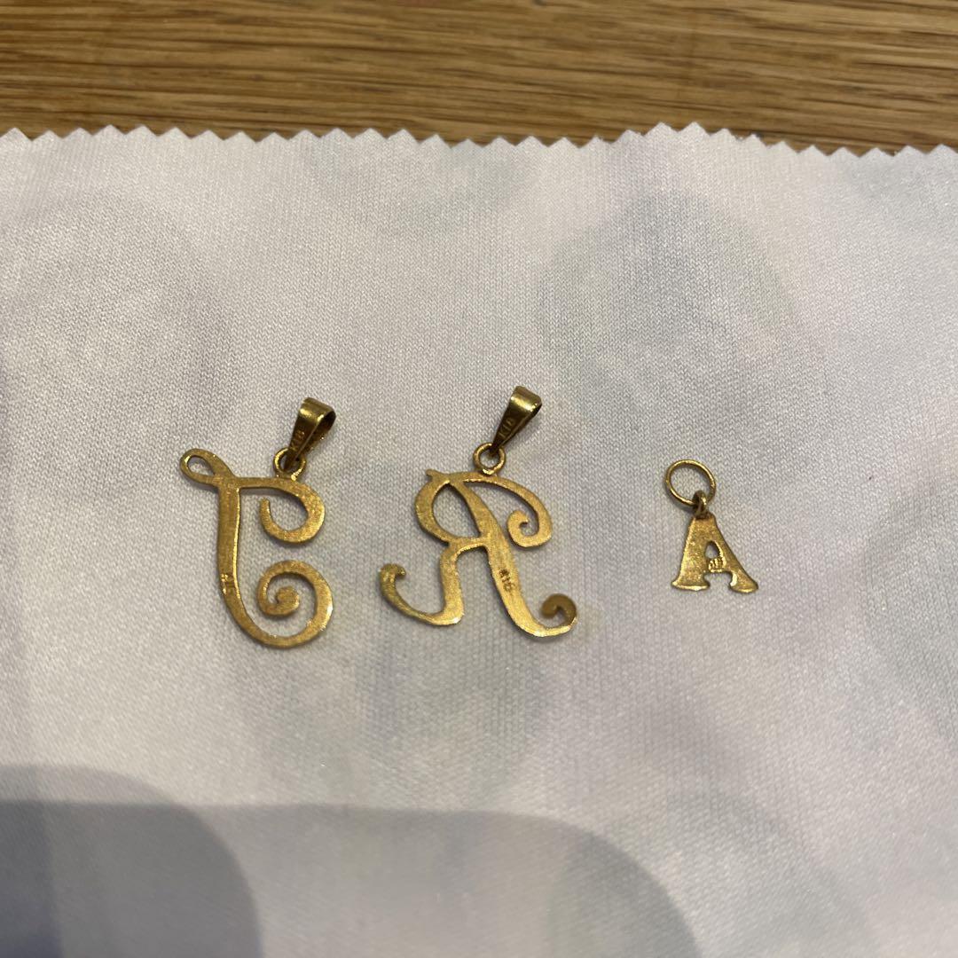 ゴールド　刻印あり　チャーム　ヘッドのみ　ピアス　ネックレス　ブレスレット