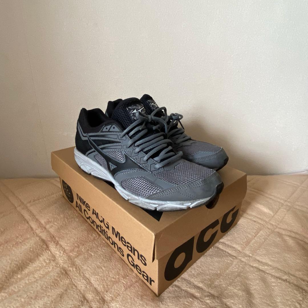 ミズノランニングシューズ FLV 1118 27.5cmMIZUNO