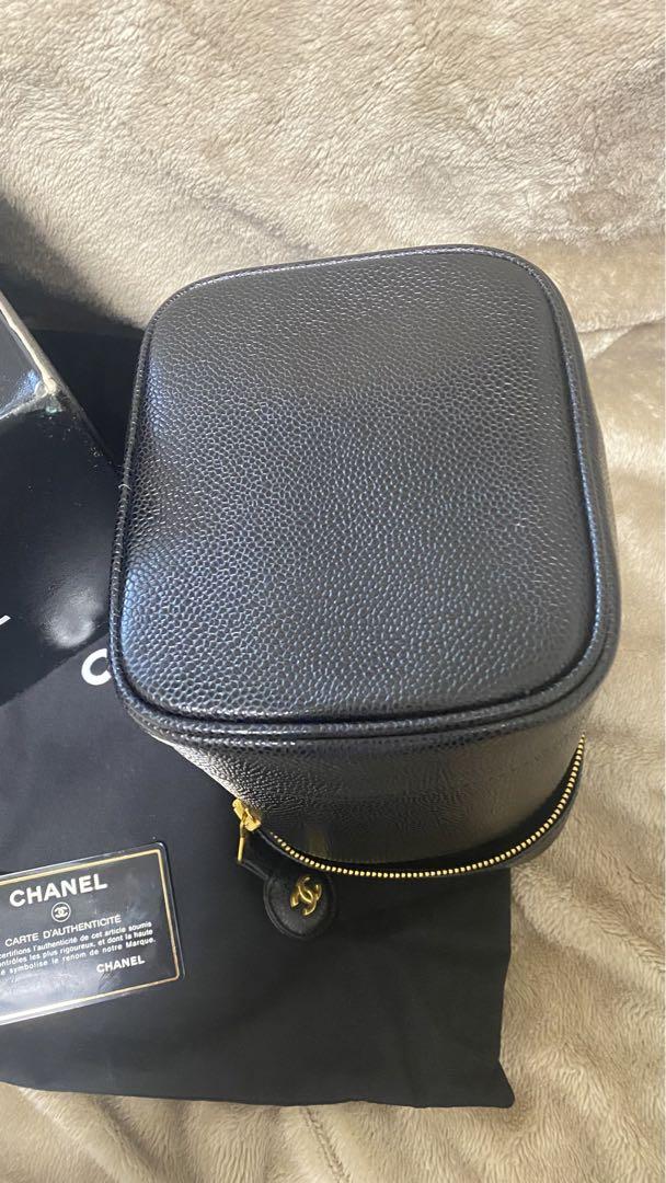 CHANEL バニティバッグ キャビアスキン