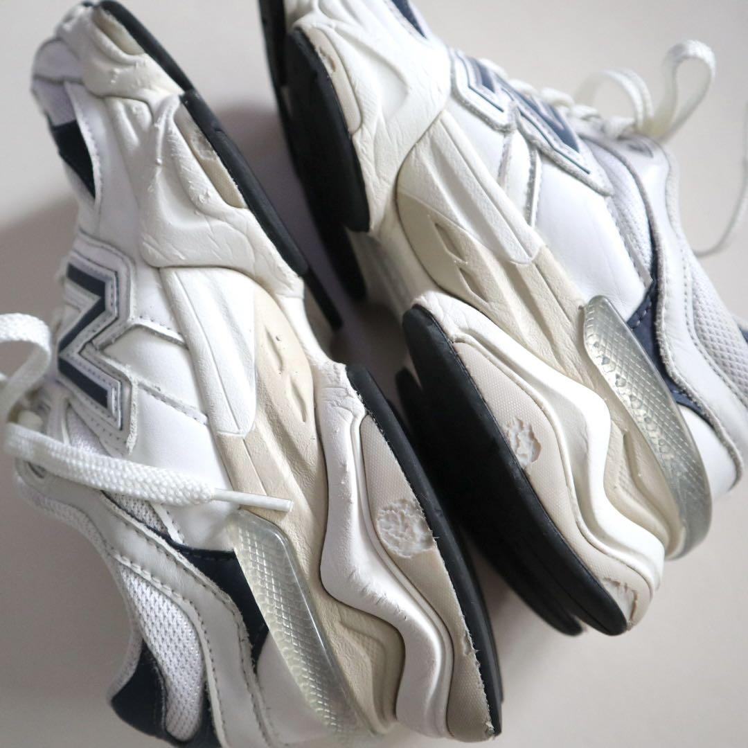 New Balance 9060VNB ホワイト×ネイビー 数量限定カラー
