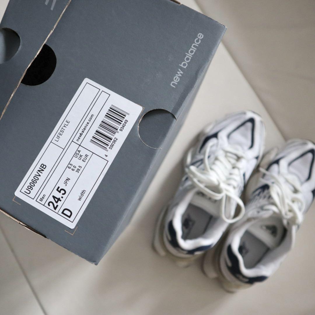 New Balance 9060VNB ホワイト×ネイビー 数量限定カラー