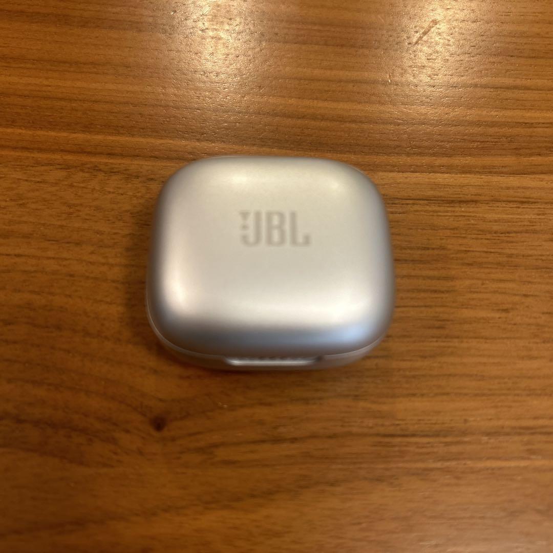現状品!JBL LIVE FREE 2 ワイヤレスイヤホン