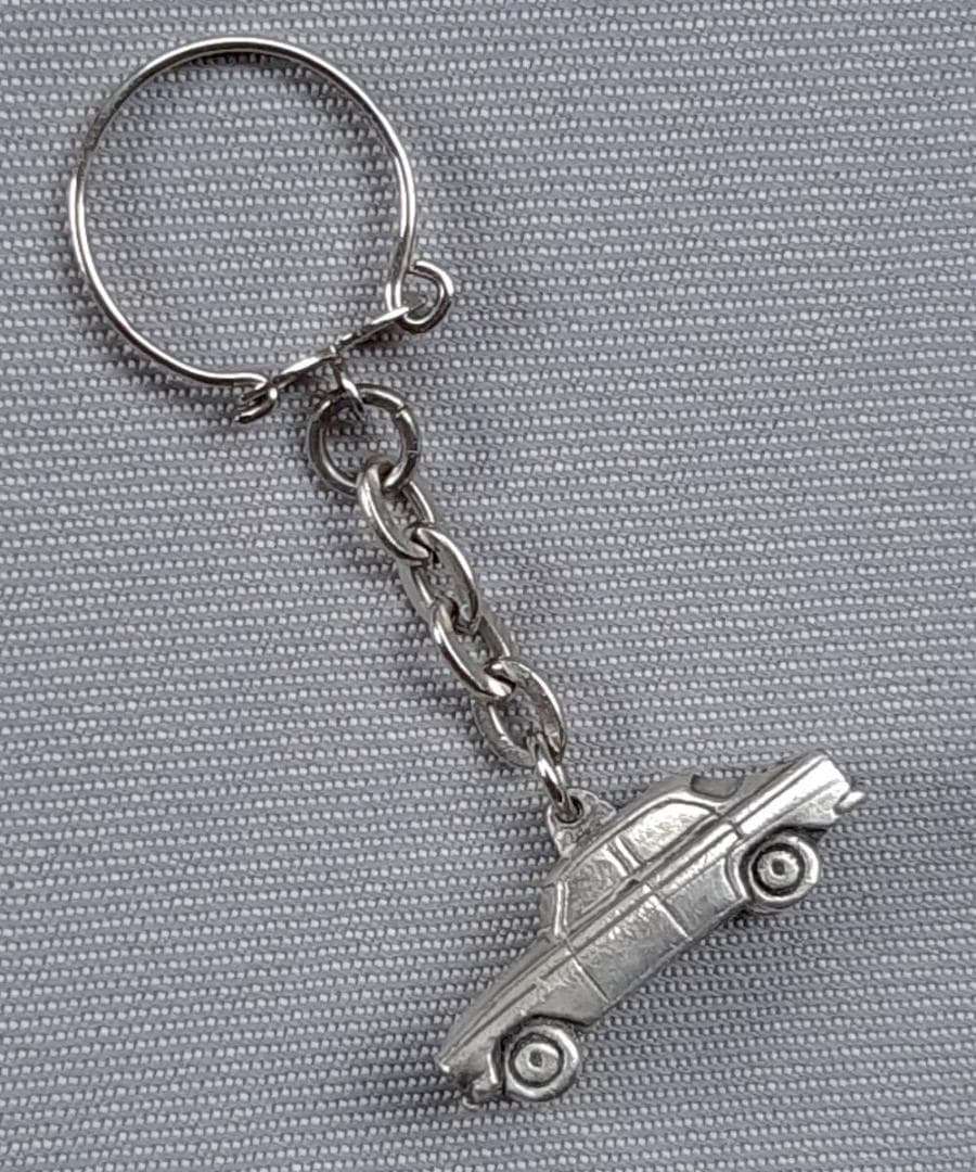 1点もの ドイツ オペル カピテーン キーホルダー シルバー OPELOpel BRIGHTFACE_UK