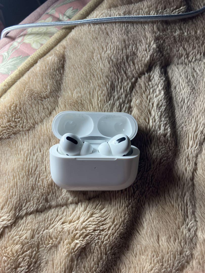 〜美品〜AirPodspro第一世代!!