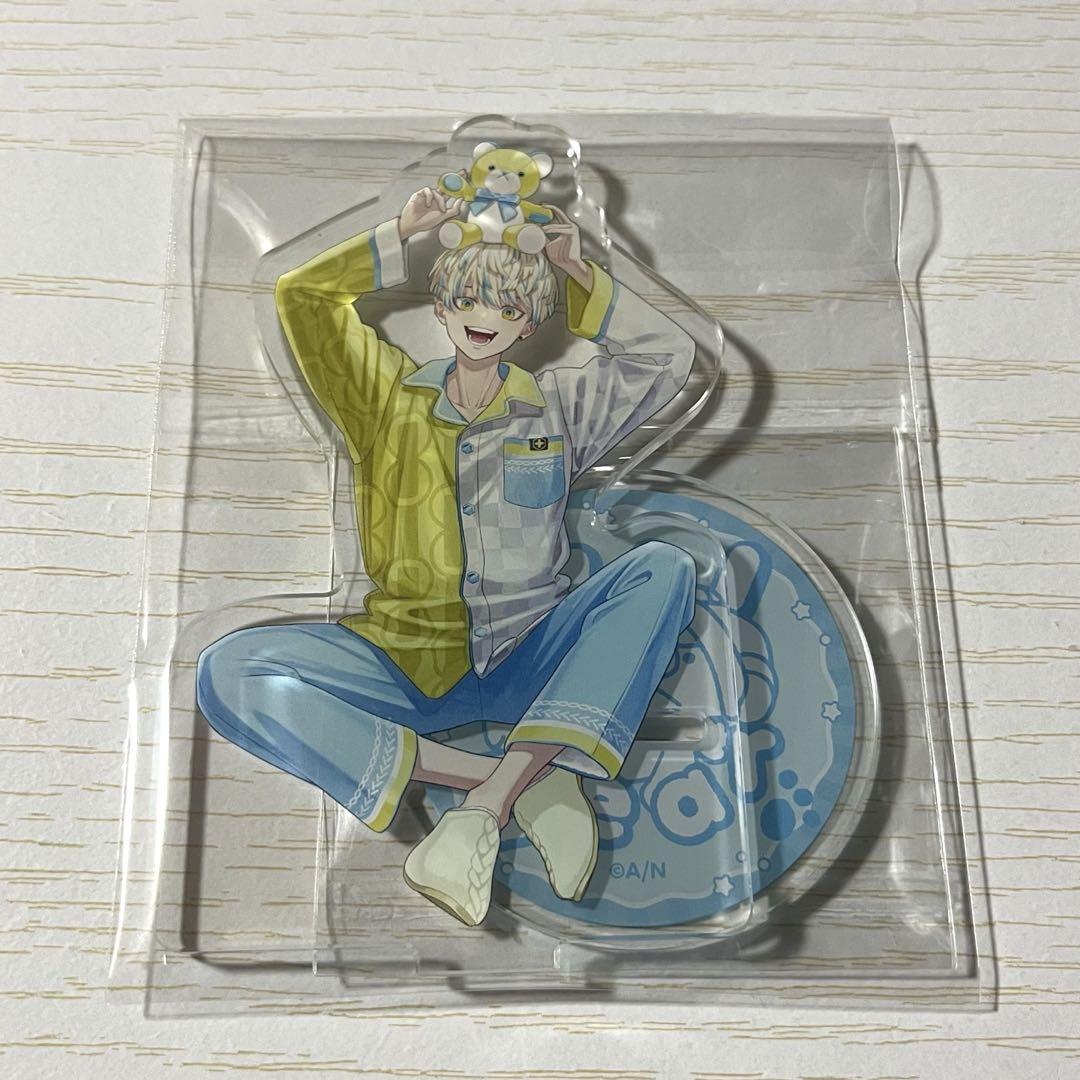 にじベア アクスタ 緋八マナ - メルカリ