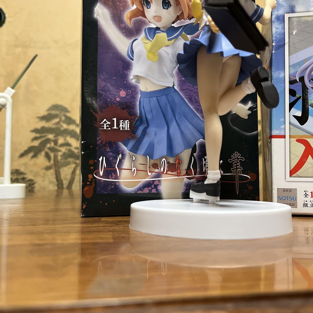 ひぐらしのなく頃に 竜宮レナ フィギュア セーラー服 羽入