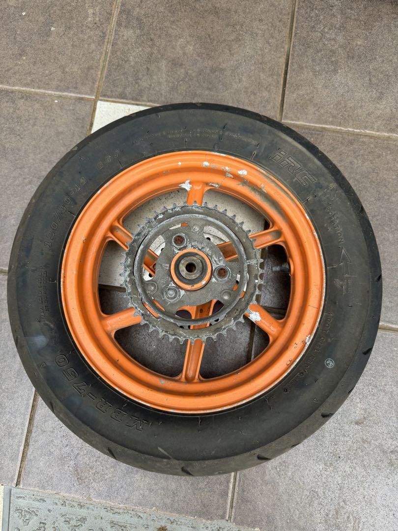 nsr50 リアホイール