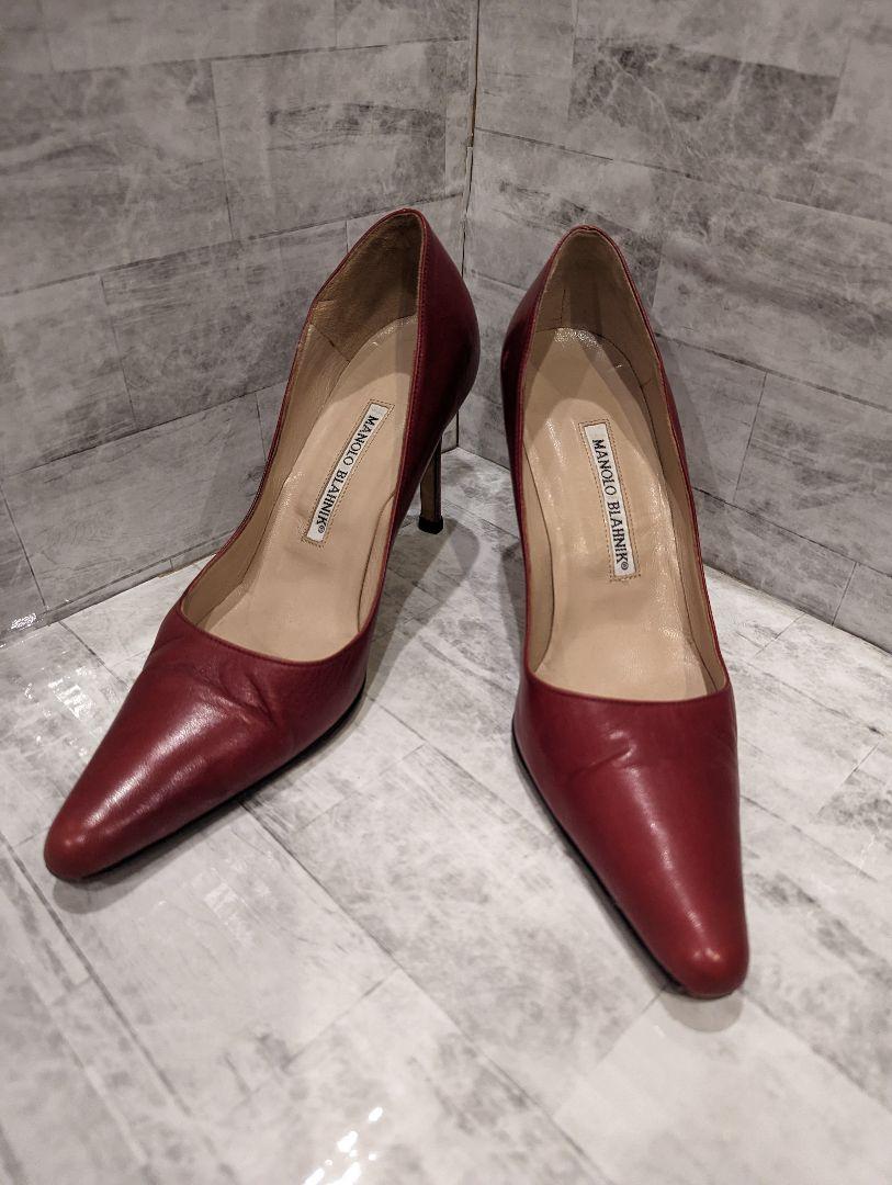 【極美品】MANOLO BLAHNIK マノロブラニク パンプス 赤 23.5 Manolo Blahnik】マノロブラニク レザーパンプス 23.5cm 赤