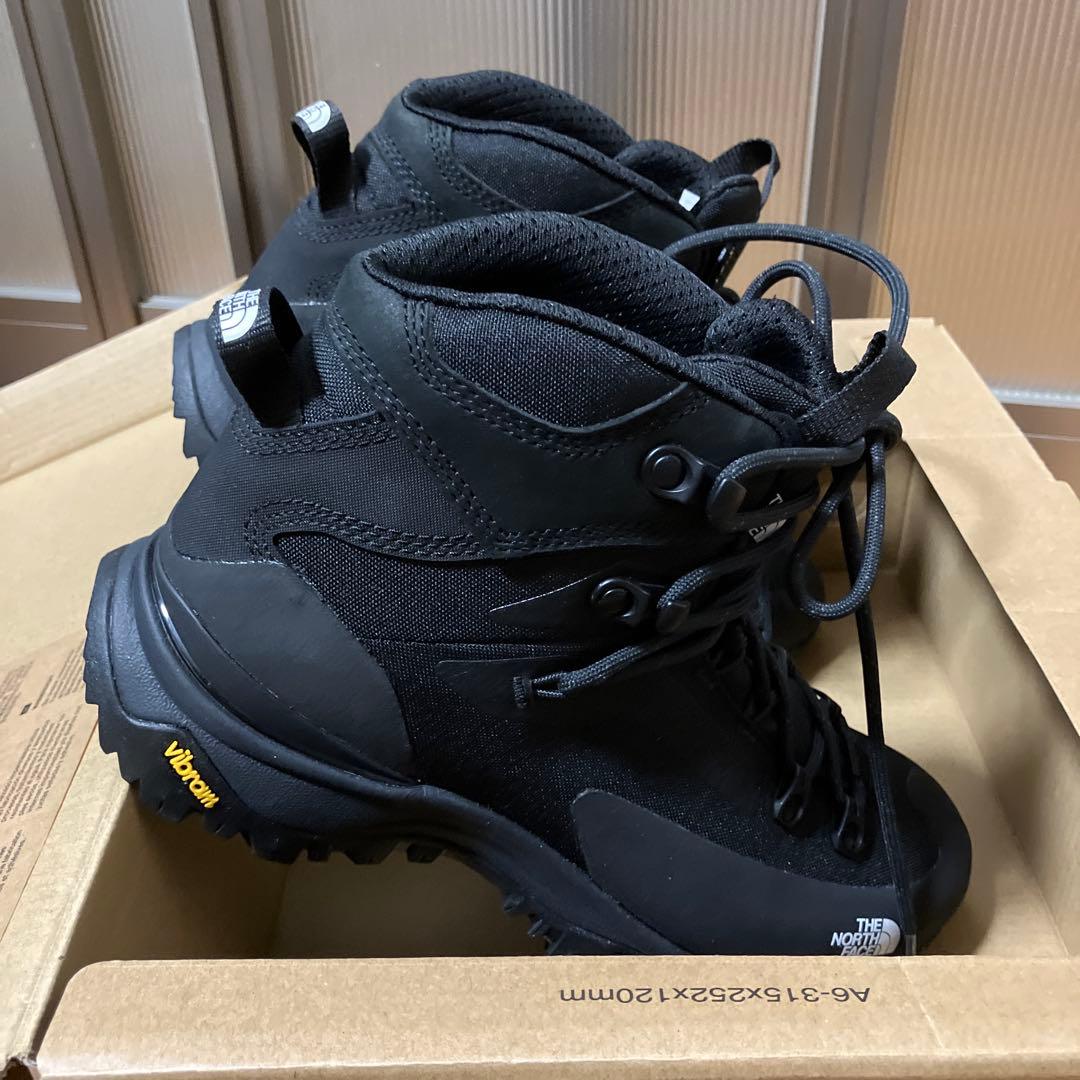 登山靴 NFW52321ブラック