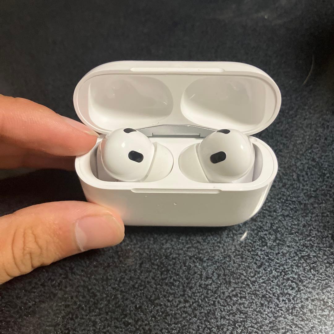 AirPods Pro本体第2世代ホワイト