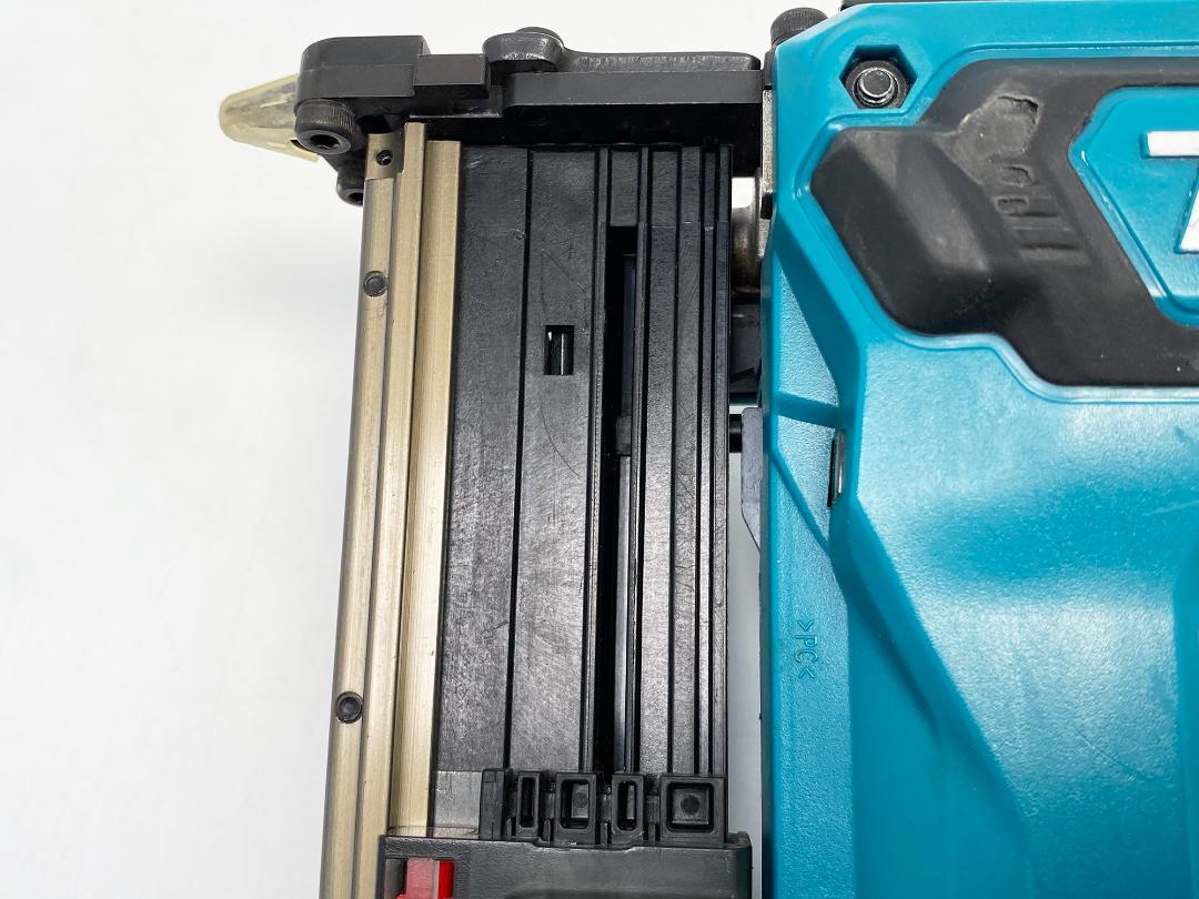 makita マキタ 充電式ピンタッカ 18V PT353D 画像9
