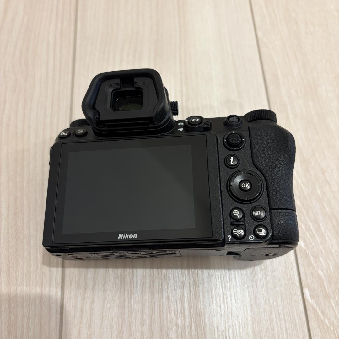 Nikon Z7 II ミラーレス一眼カメラ